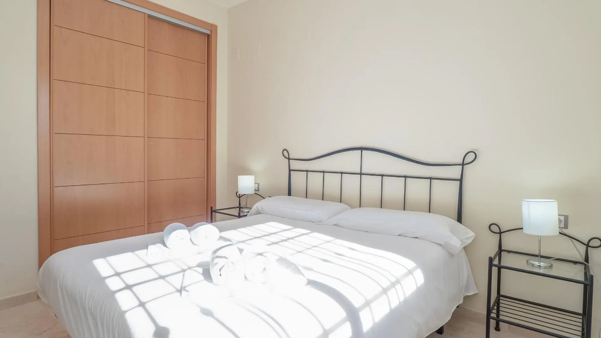 2044-Groundfloor With Huge Terrace And Pools Apartment Manilva Spain