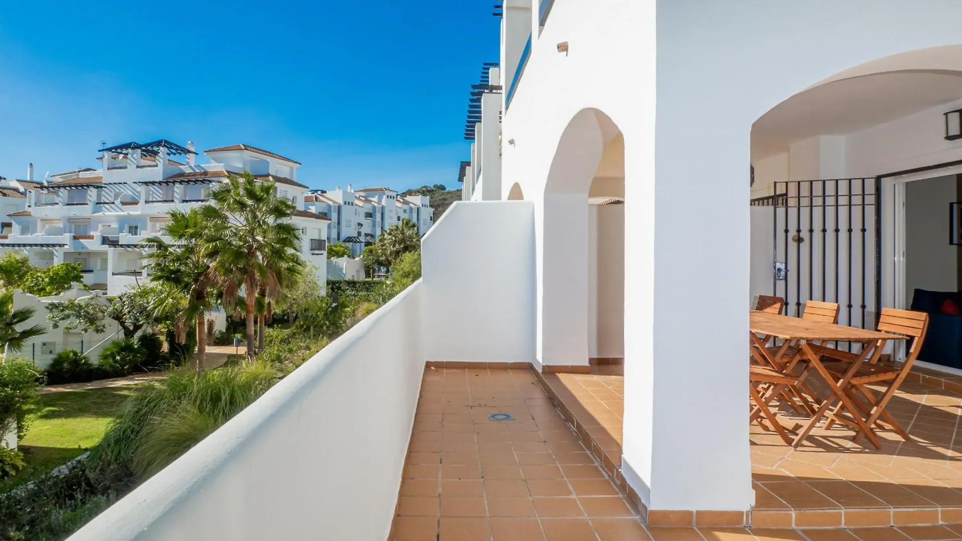 2044-Groundfloor With Huge Terrace And Pools Apartment Manilva Spain